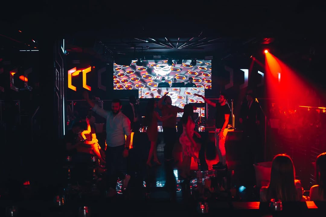 Cairo club red crowd